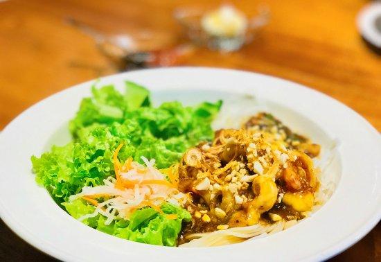 Bawai's Vietnamese